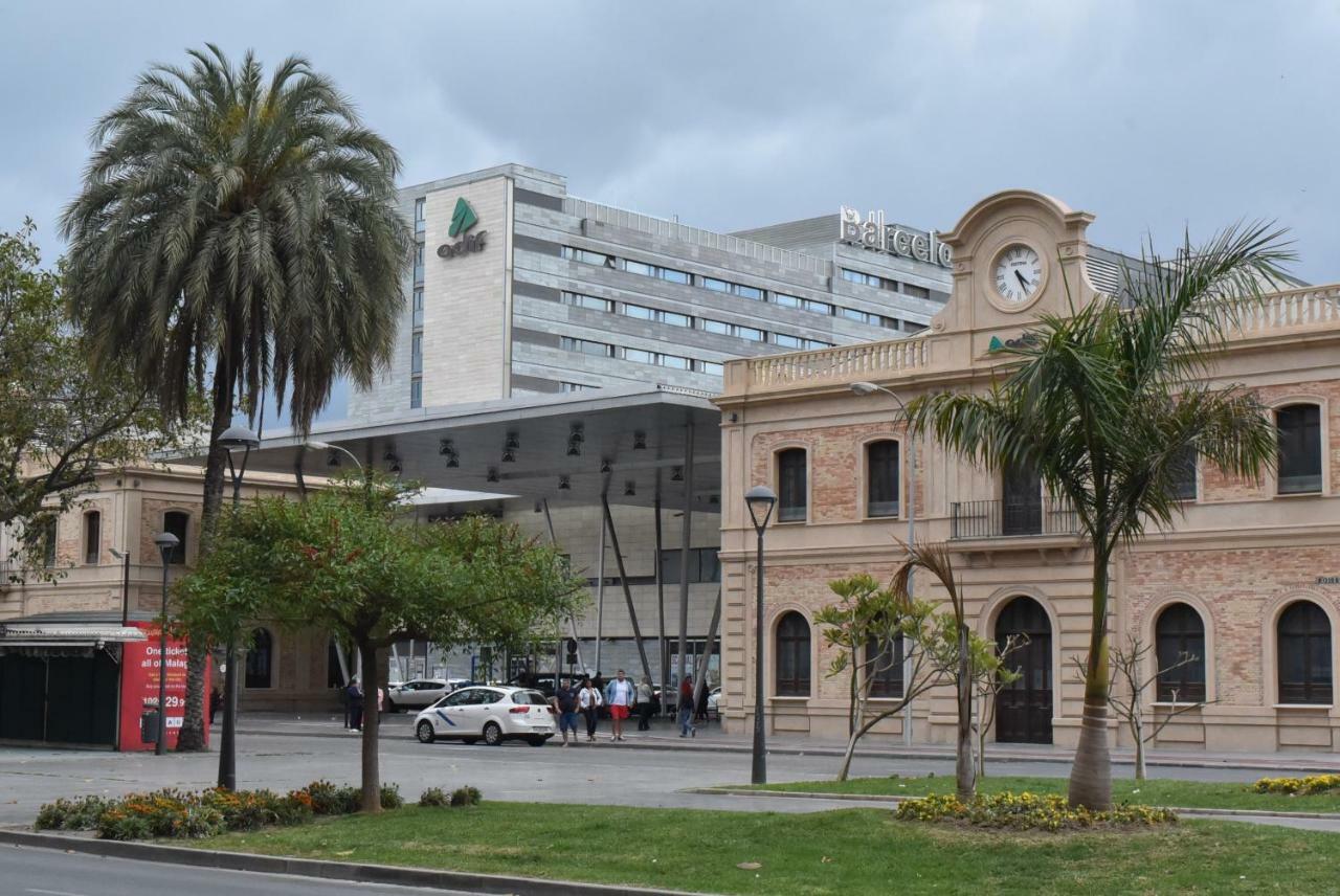 Appartement Galvez Flat, At Principal Railway Station In Málaga Extérieur photo