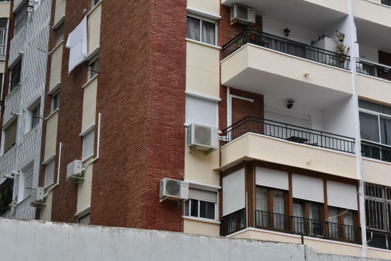 Appartement Galvez Flat, At Principal Railway Station In Málaga Extérieur photo